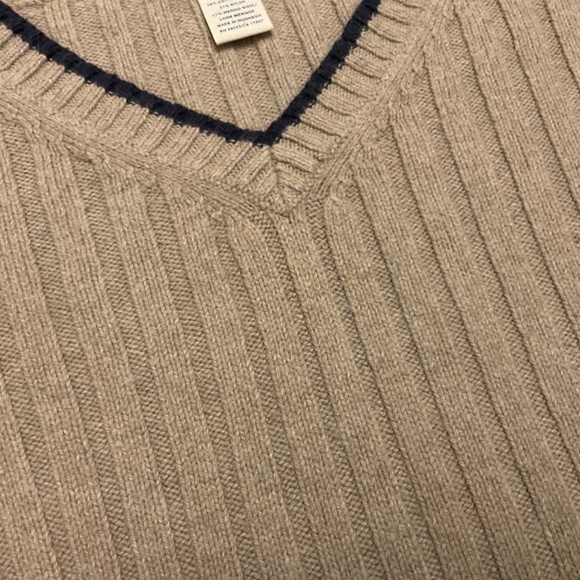 Old Navy men’s sweater - size XL - Picture 2 of 5